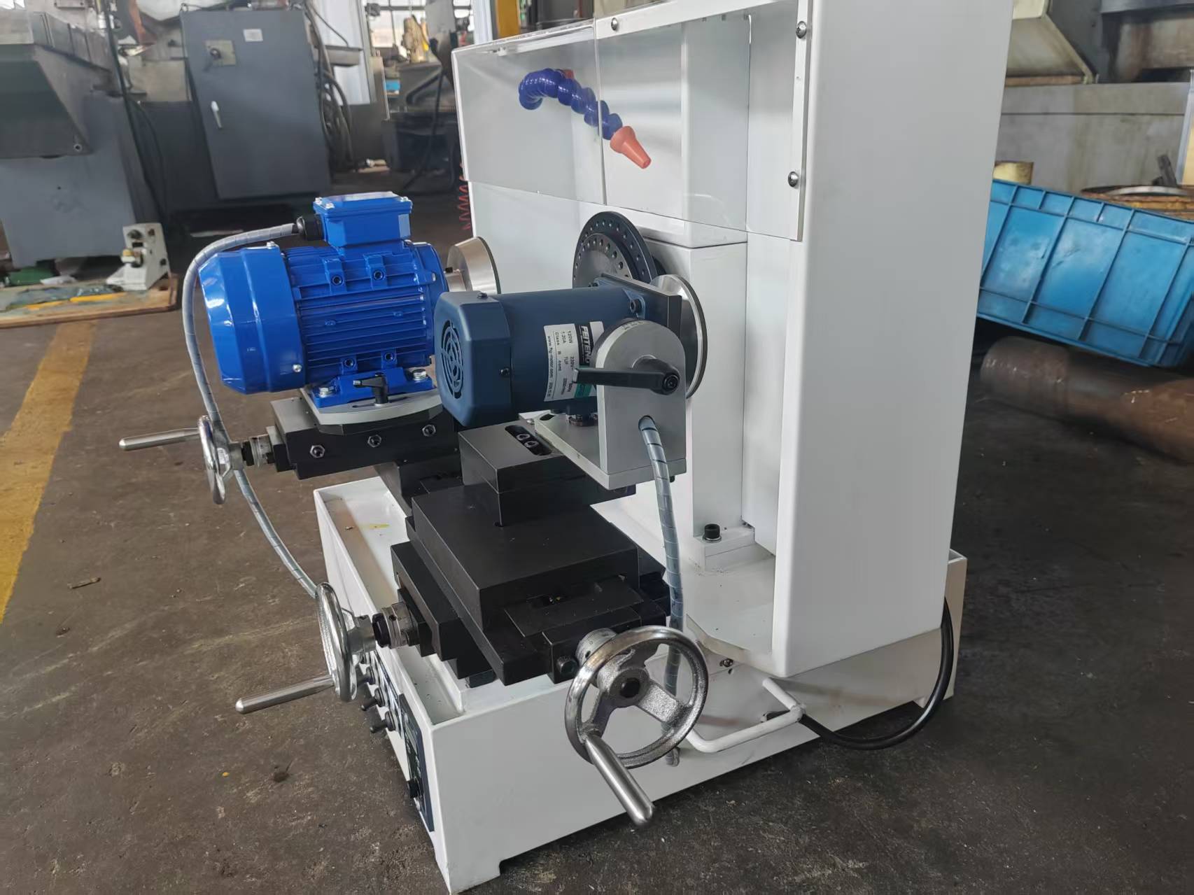 Grinder Machine 05